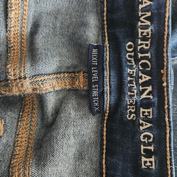 American Eagle Next Level Hi-Rise Shortie - Picture 7 of 9